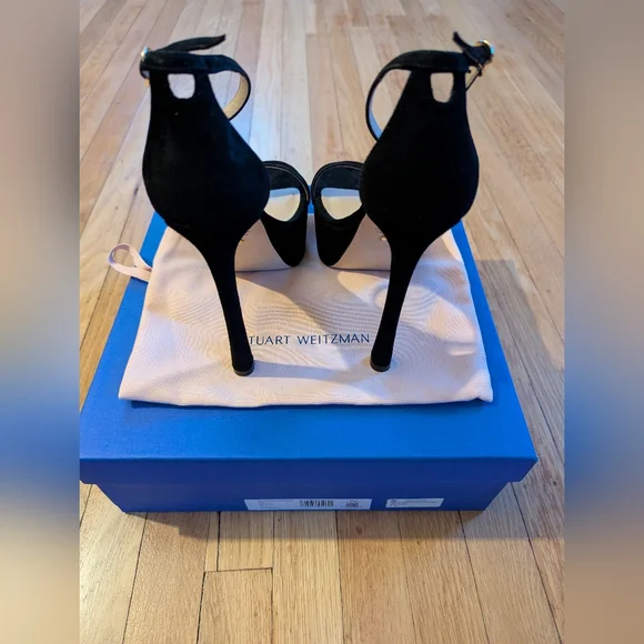 Stuart Weitzman Black Suede Women's Heels Size 7 - Picture 5 of 9